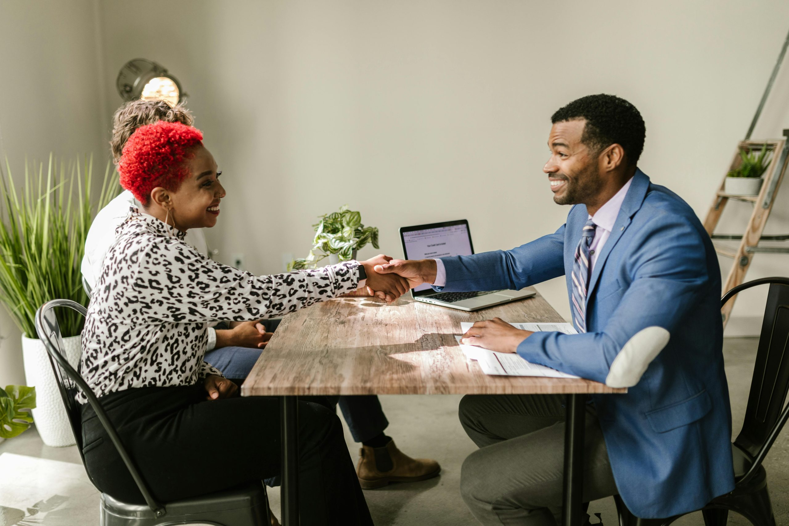 Navigating Career Gaps Without Losing Confidence