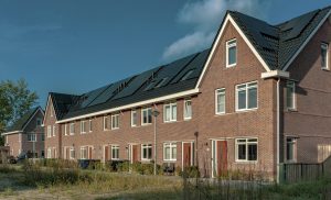 Solar Panels: Investment or Homeowner Hassle?