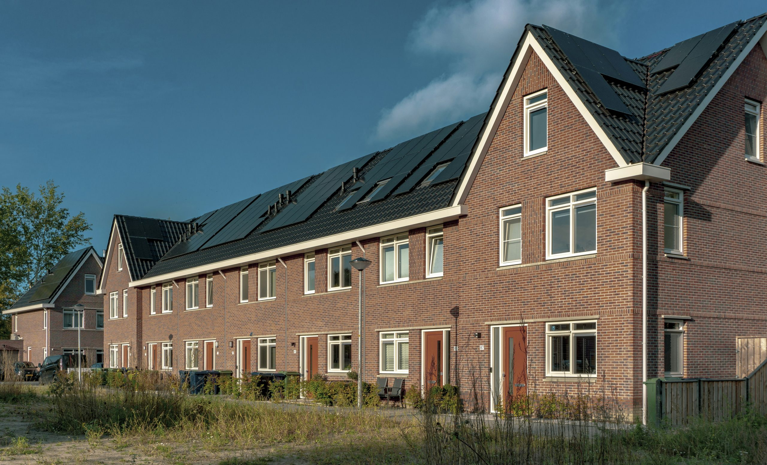 Solar Panels: Investment or Homeowner Hassle?